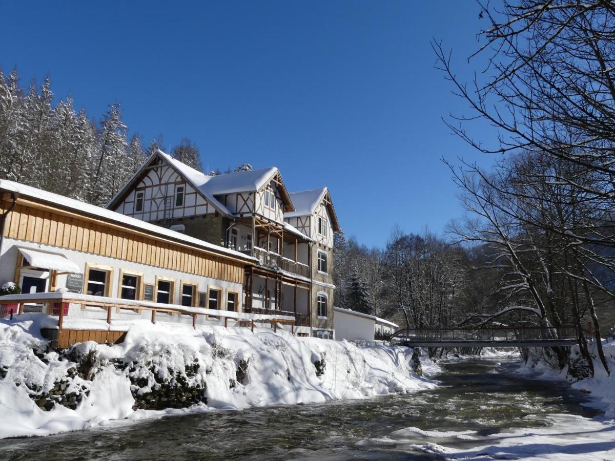 Bodetaler Basecamp Lodge - Bergsport- Und Naturerlebnishotel Rubeland Ngoại thất bức ảnh